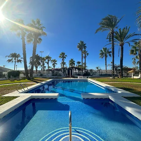 La Caleta & Golf House *